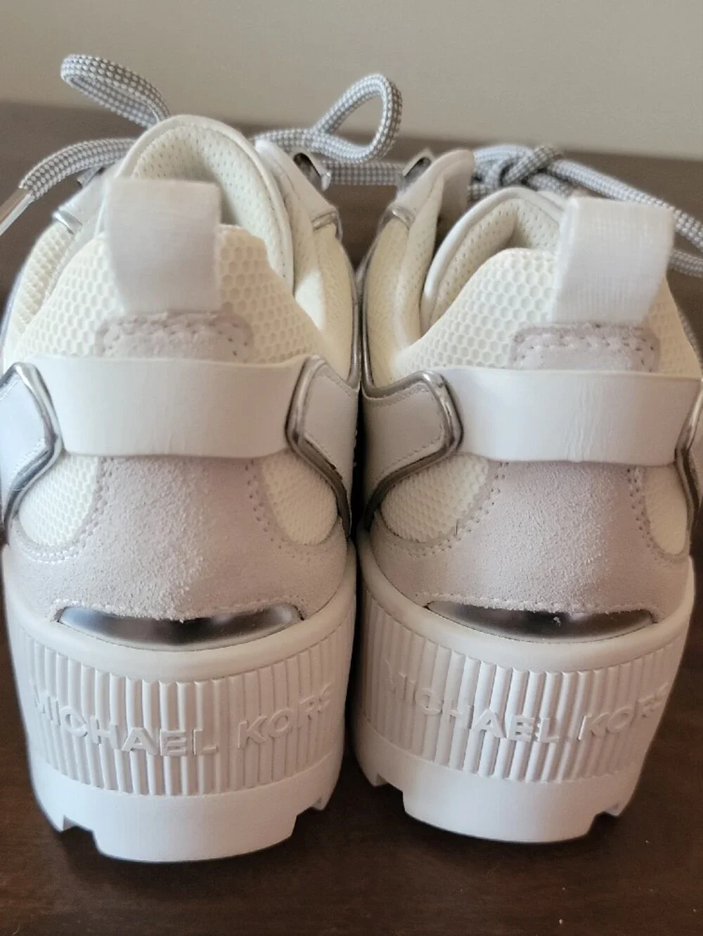 NIB Michael Kors Brooke Leather And  Scuba Trek Lace-Up Sneakers